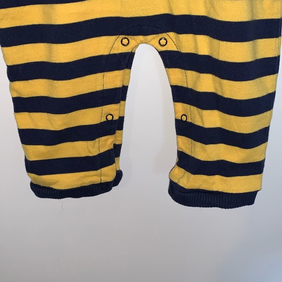 🧸 BUNDLE of Two Small Steps, Rugby One-Piece Bodysuits - Picture 16 of 16